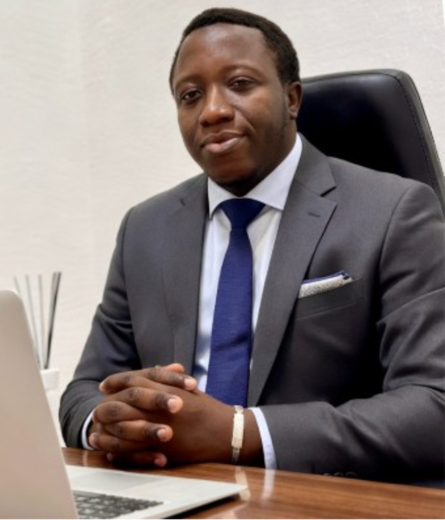 Mohktar Tare, Legal Specialist